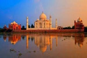 Golden Triangle tour packages, Book hotels in Agra, Delhi car rentals, hotels in Jaipur, Delhi Agra Jaipur tour packages, Visit tourist places in Agra Delhi Jaipur, Golden triangle holidays, Best time to visit Jaipur Agra Delhi, Delhi hotel booking, Golden triangle tour operators rent a car for Golden triangle tour packages.