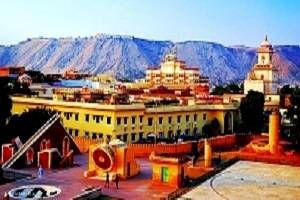 Book Hotels in Jaipur, Tour Packages for Jaipur, Jaipur sightseeing, Jaipur Hotel rates, Places to See in Jaipur, Rent a Car for Delhi agra Jaipur Tour Packages