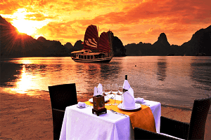 Vietnam Tour, Tour packages for Vietnam, Vietnam Sightseeing, Shopping in Vietnam, Book hotels and Resorts in Vietnam, Book cheap flights for Vietnam, Holidays in Vietnam, Vietnam tour operators, Honeymoon in Vietnam, Vietnam nightlife, Vietnam city tour, Places to see in Vietnam, Vietnam tourism, Tour to Vietnam